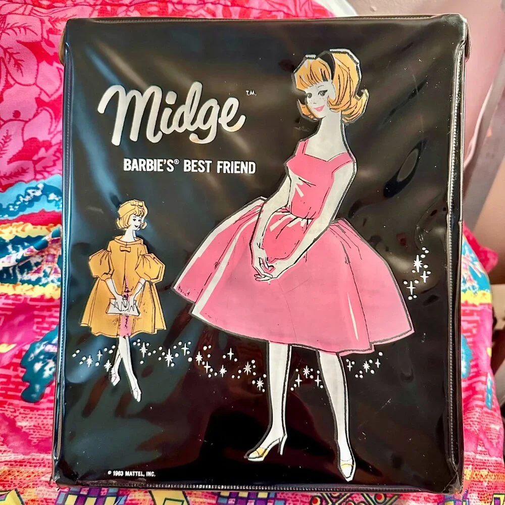 Vintage 1960's Midge doll with case, outfits and accessories - Picture 11 of 11